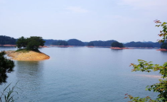 千岛湖自助游,畅游东方瑞士，探索湖光山色之美